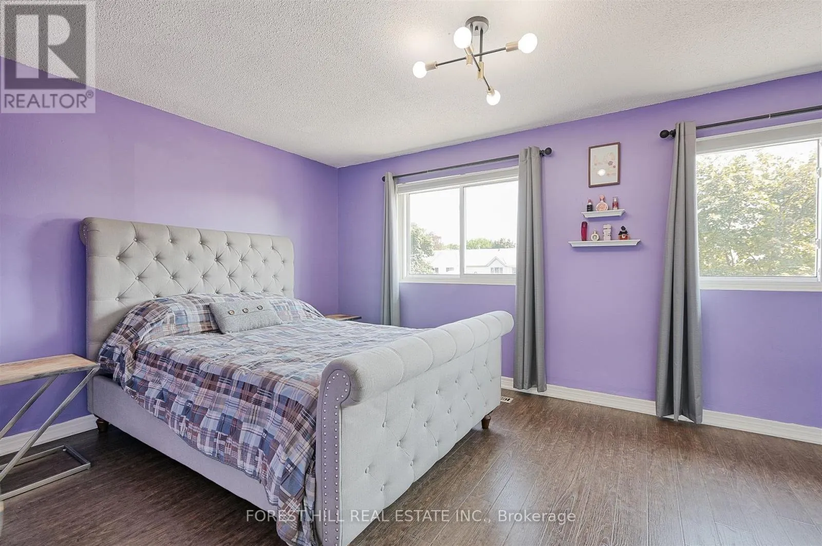 17 RUSHMORE CRESCENT