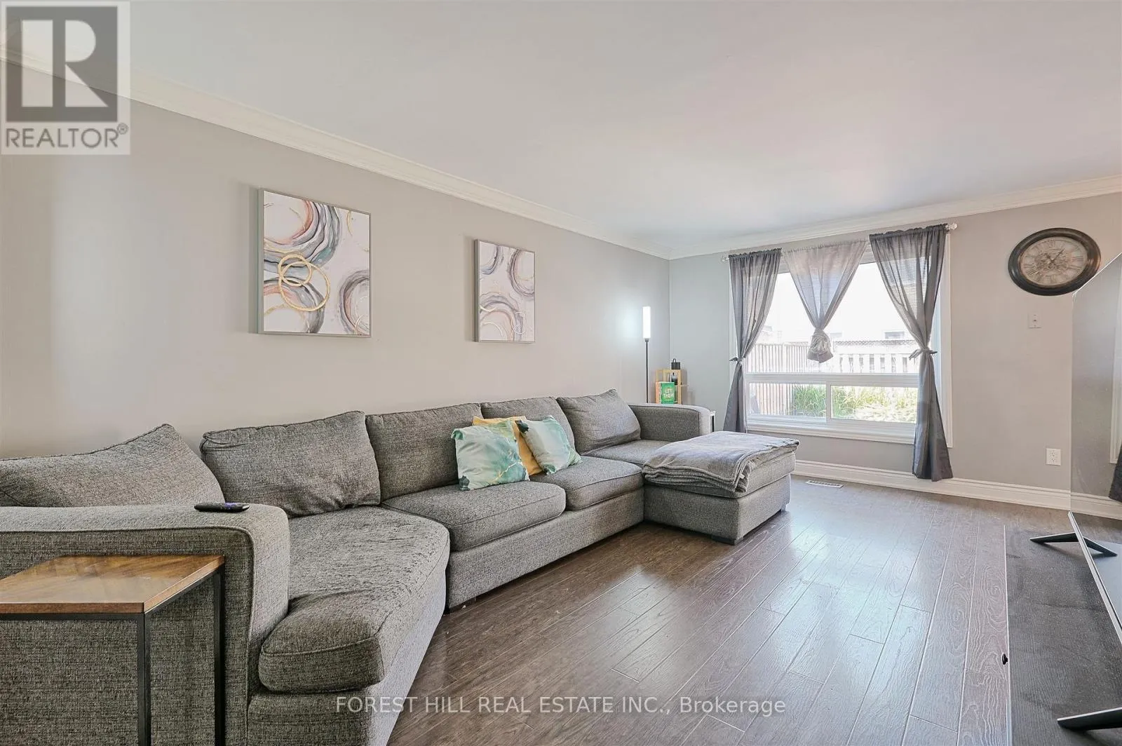 17 RUSHMORE CRESCENT