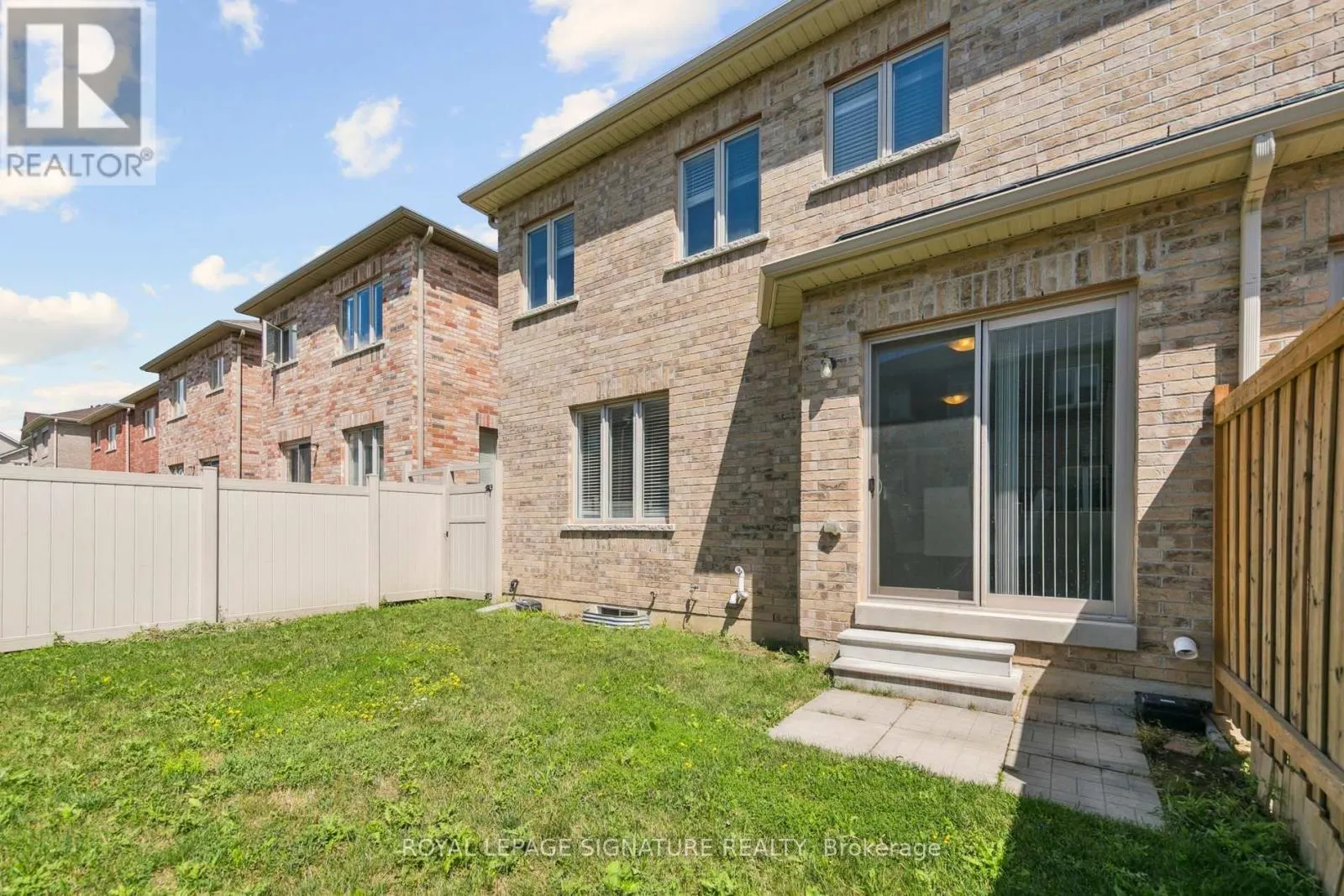 1466 CHRETIEN STREET