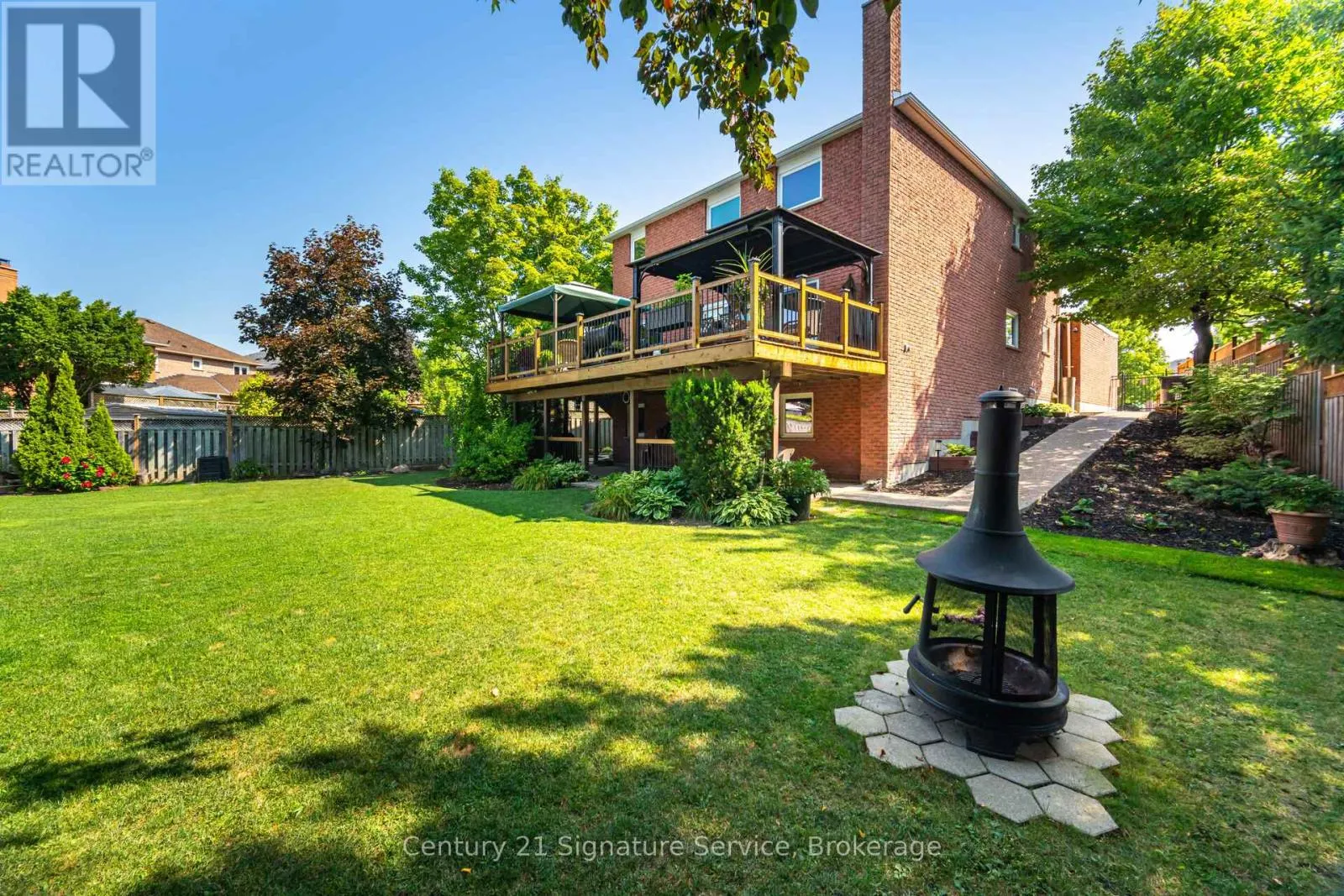5955 LADYBURN CRESCENT