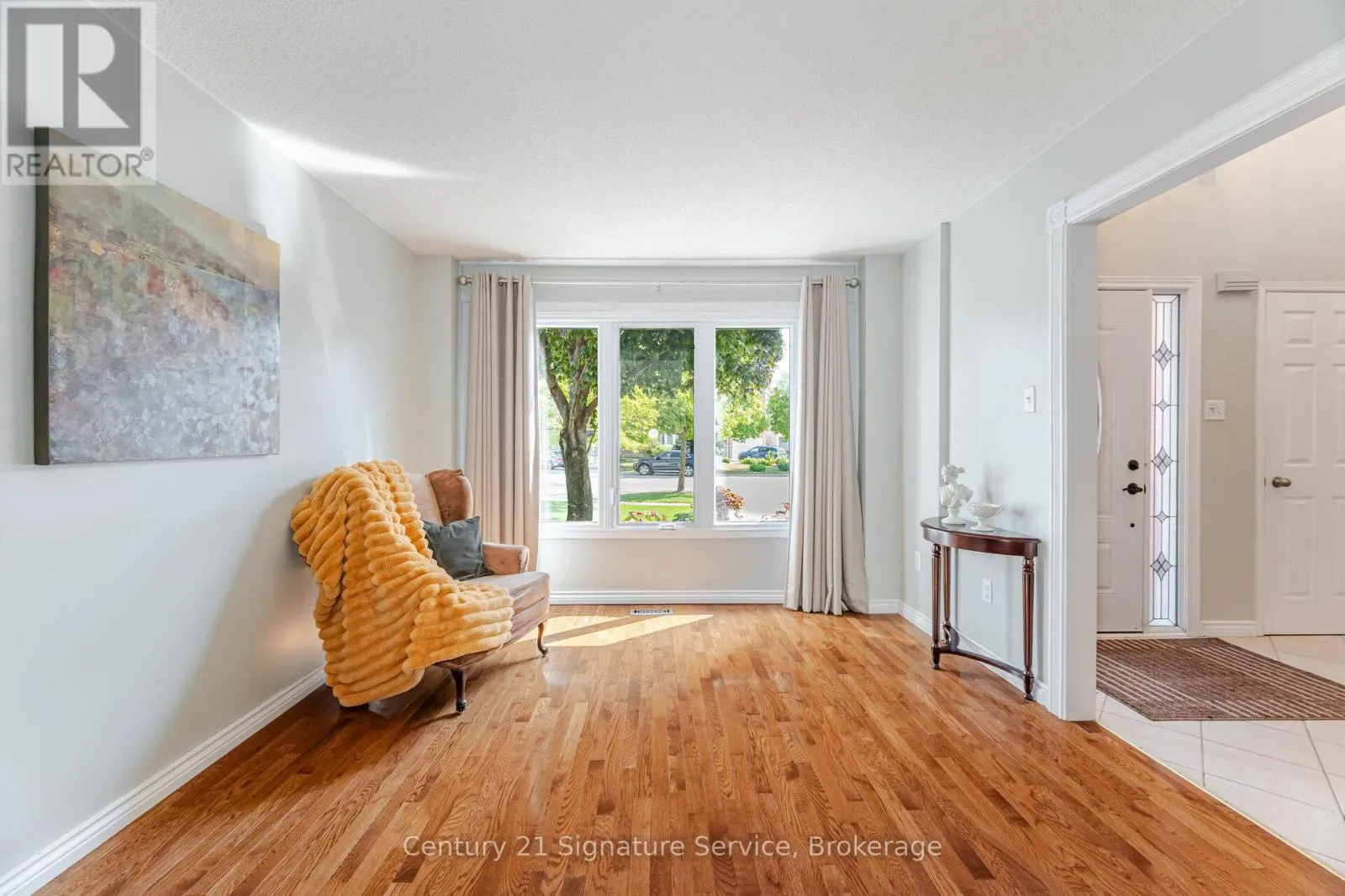 5955 LADYBURN CRESCENT