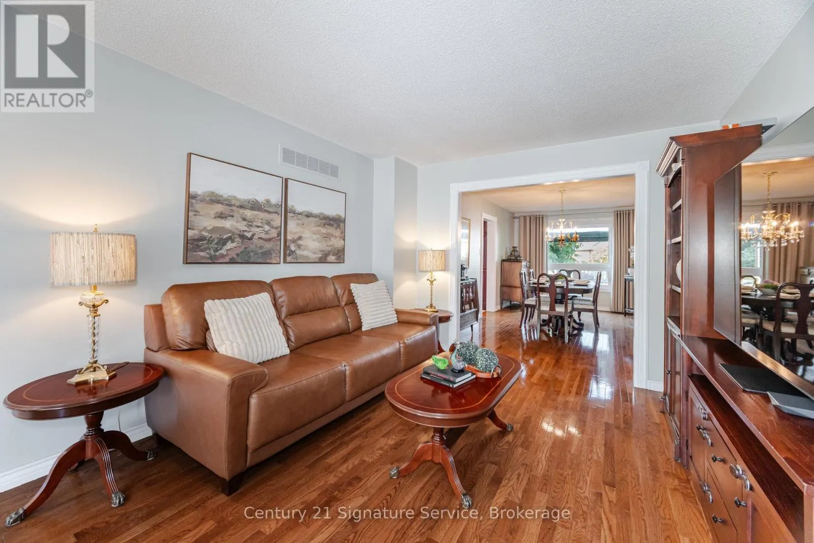 5955 LADYBURN CRESCENT