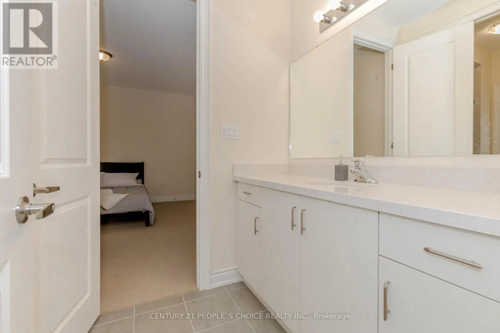 5 BERGIN STREET