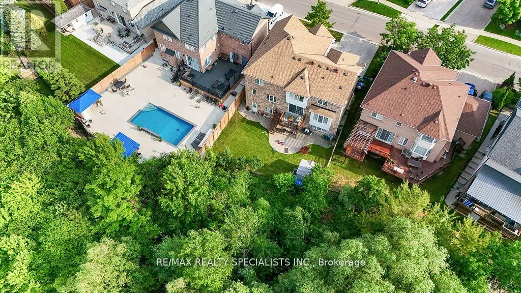 104 TREELINE BOULEVARD