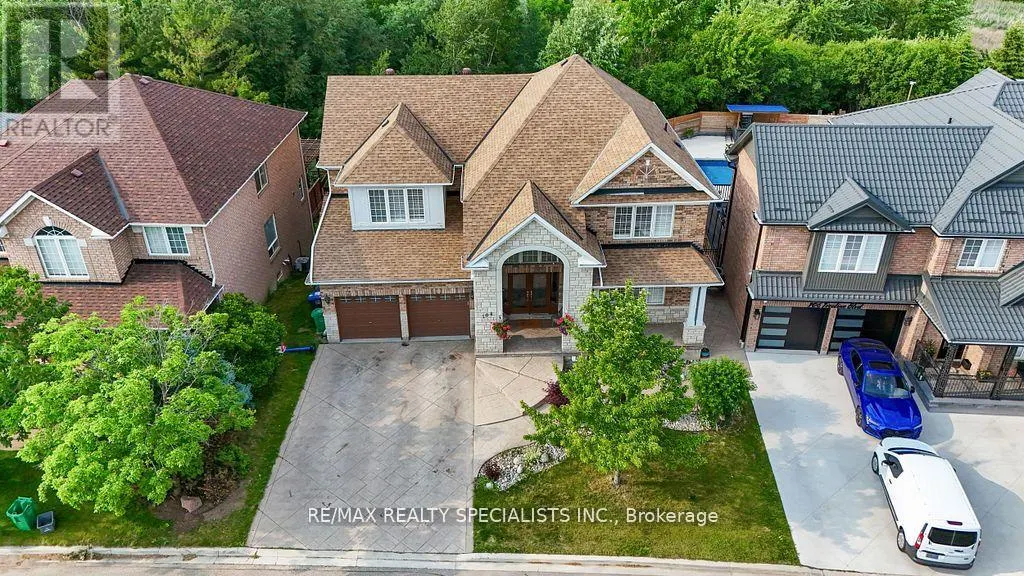 104 TREELINE BOULEVARD