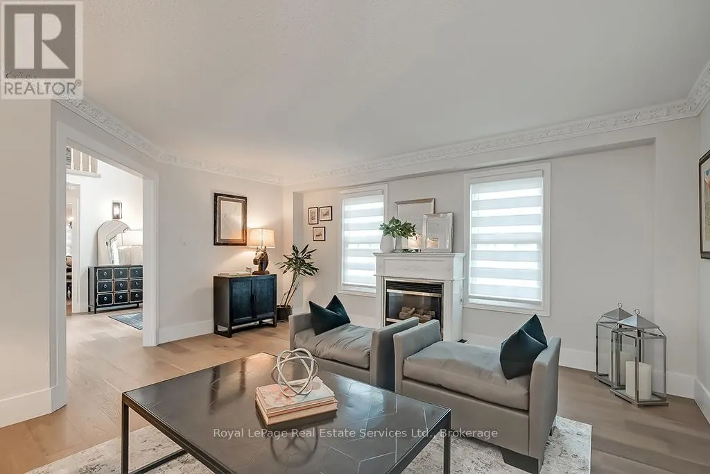 2101 GROSVENOR STREET