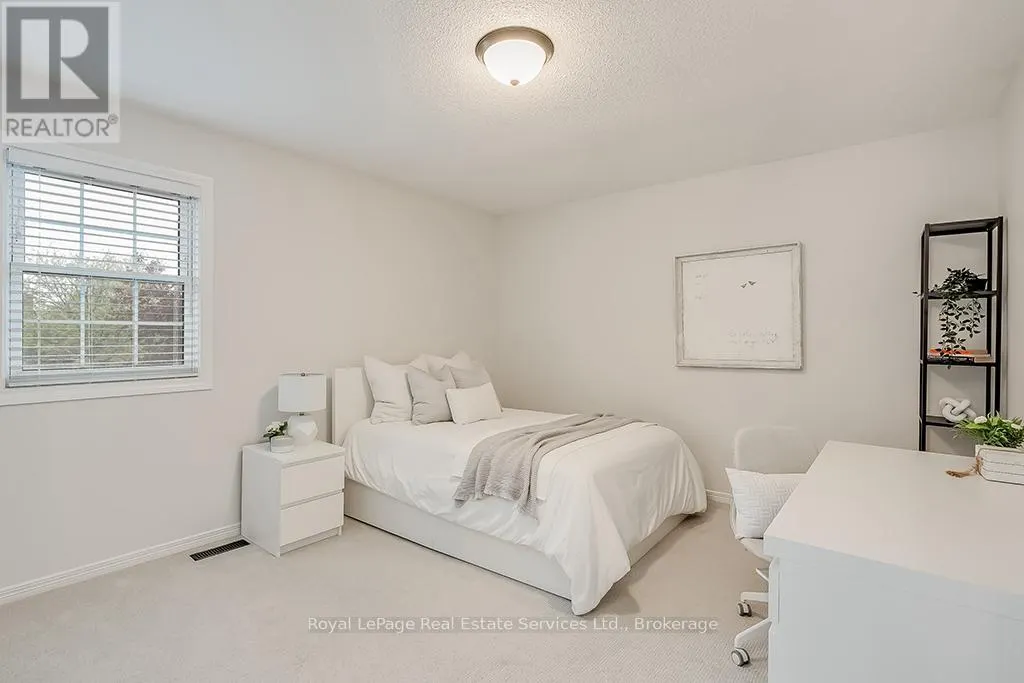 2101 GROSVENOR STREET