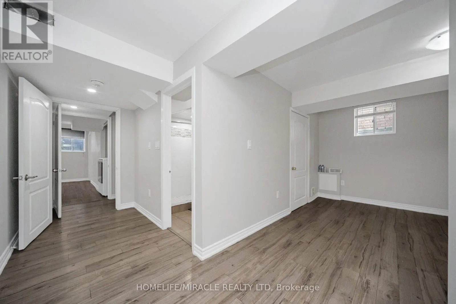21 SANDWAY DRIVE