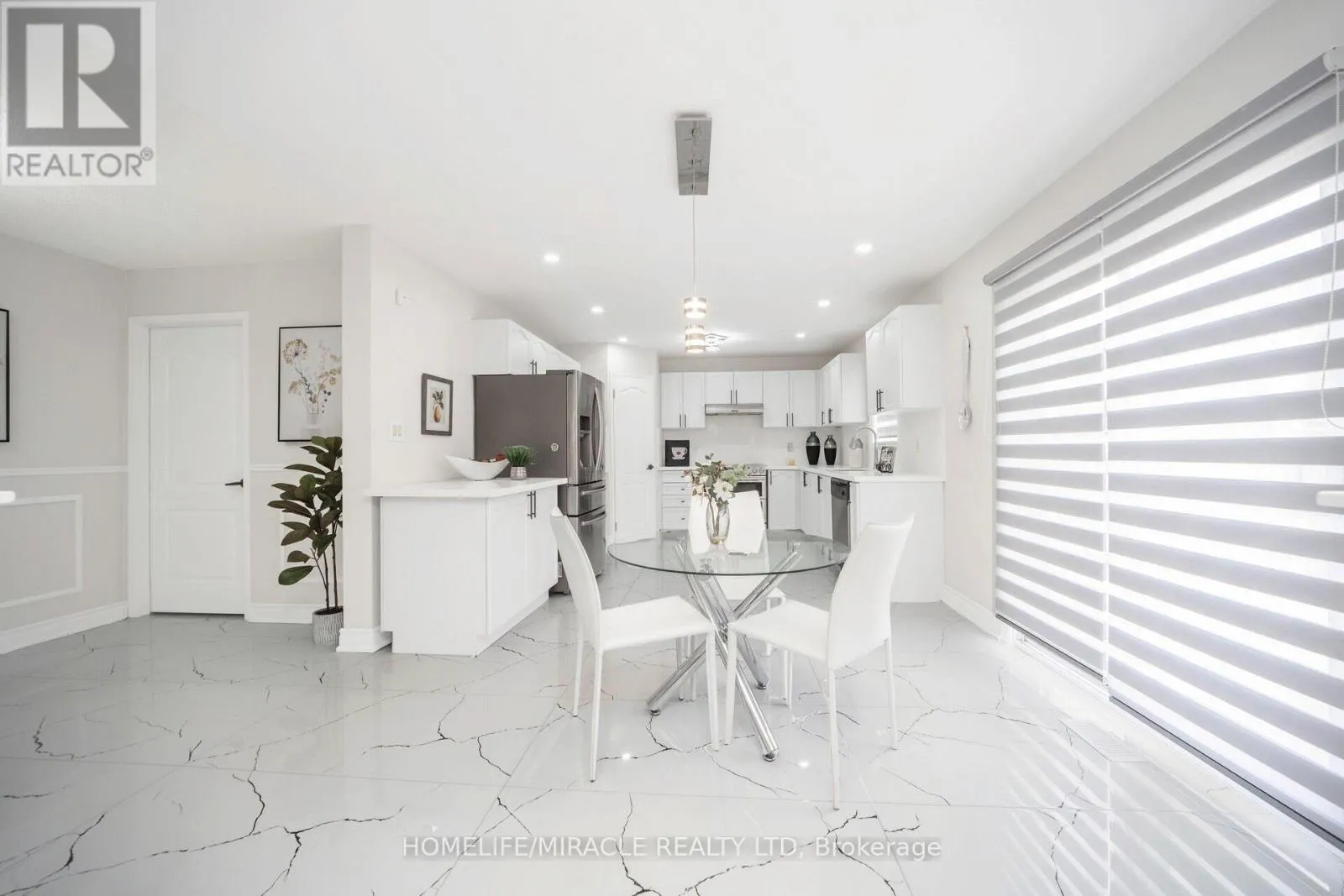 21 SANDWAY DRIVE