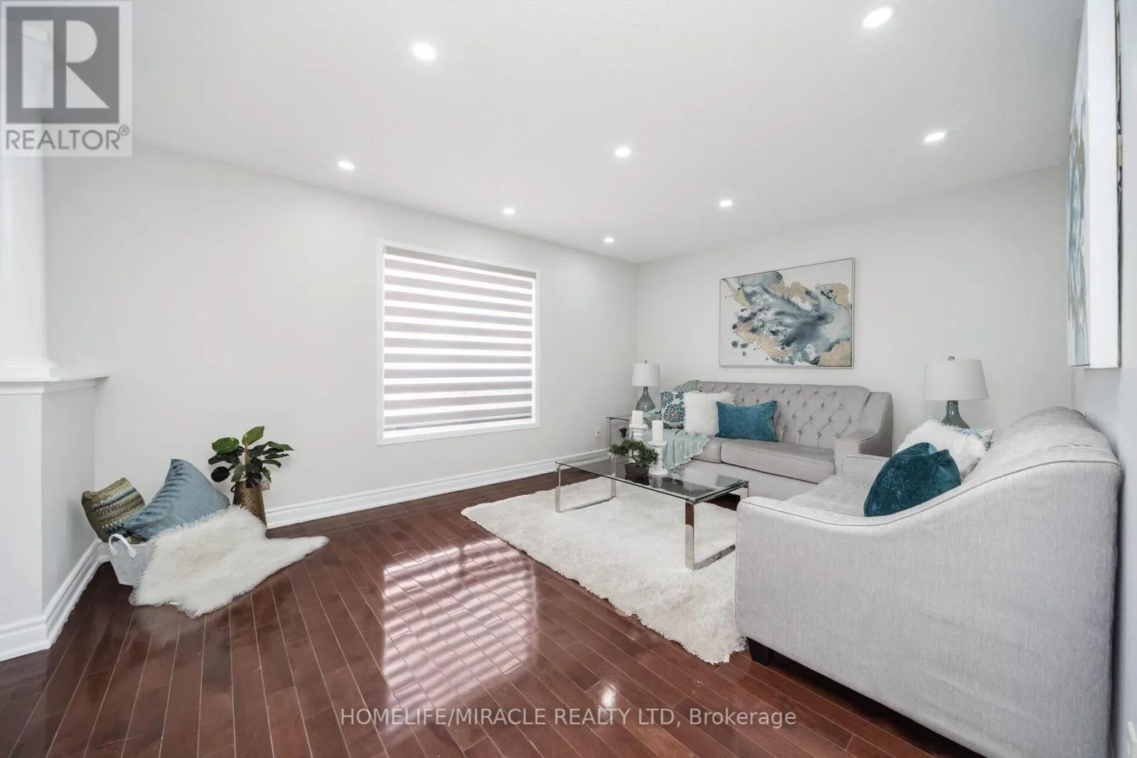 21 SANDWAY DRIVE