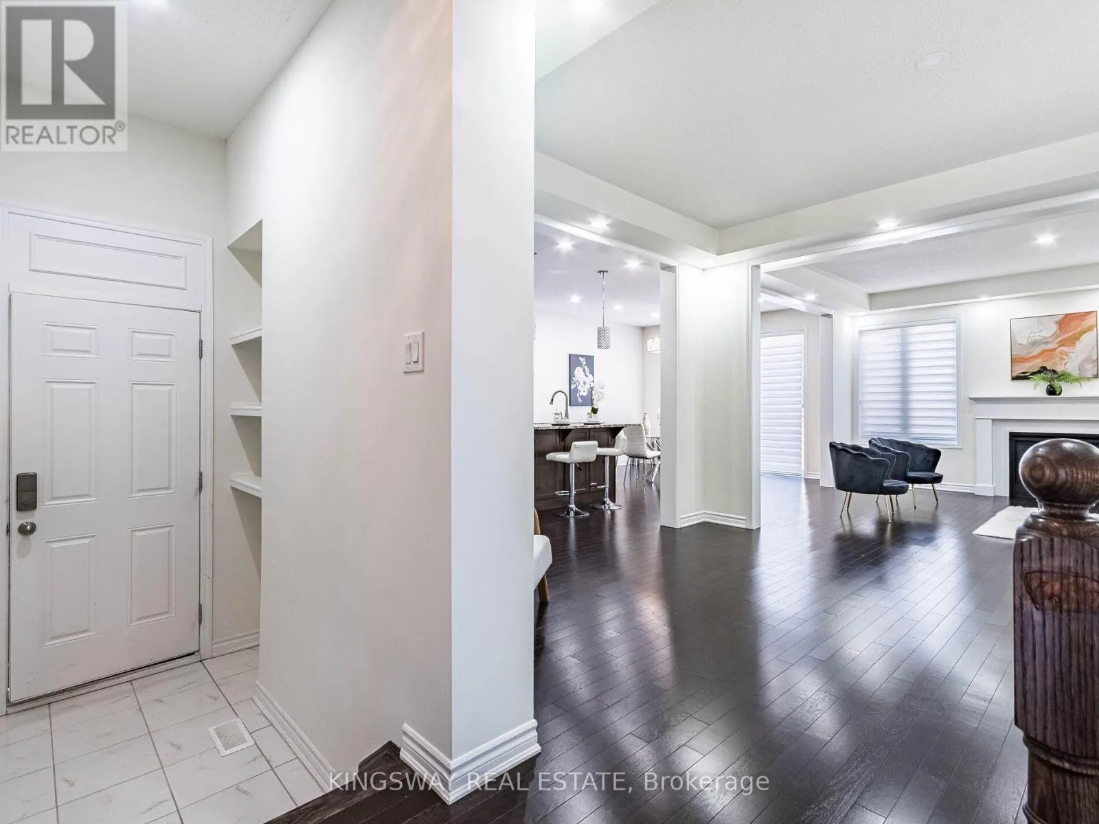 1448 SYCAMORE GARDEN