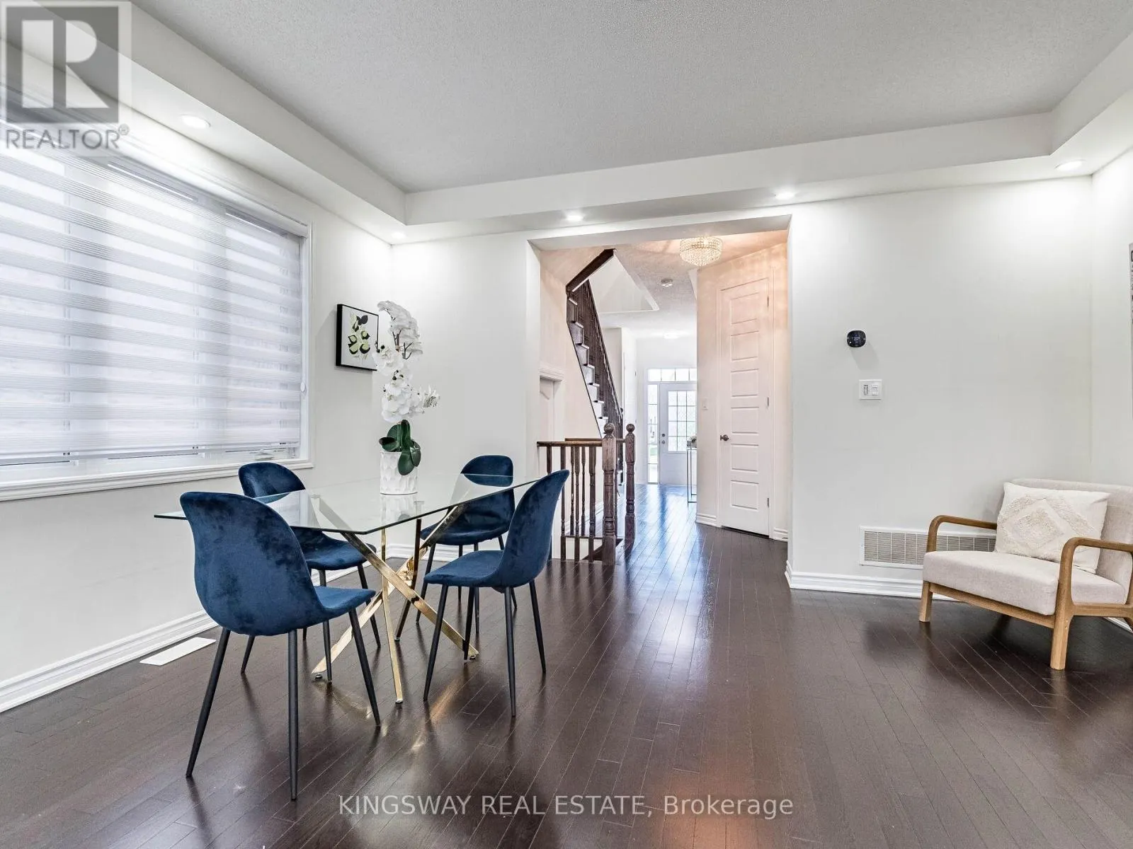 1448 SYCAMORE GARDEN