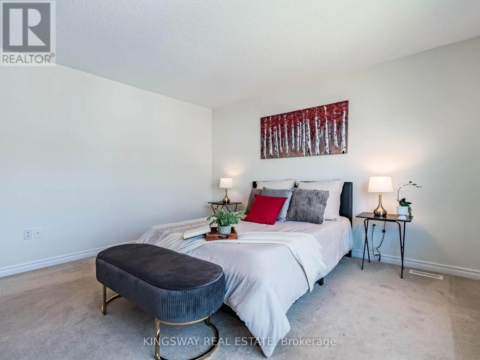1448 SYCAMORE GARDEN