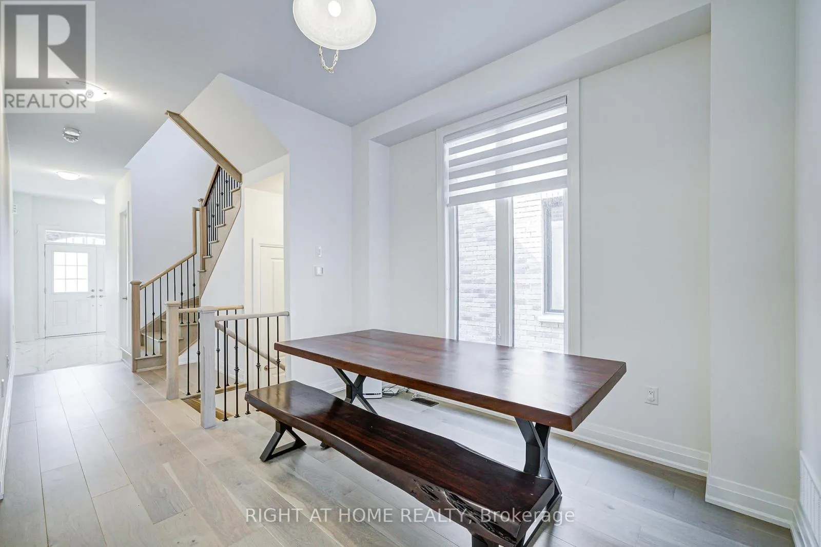 446 THORNBORROW COURT