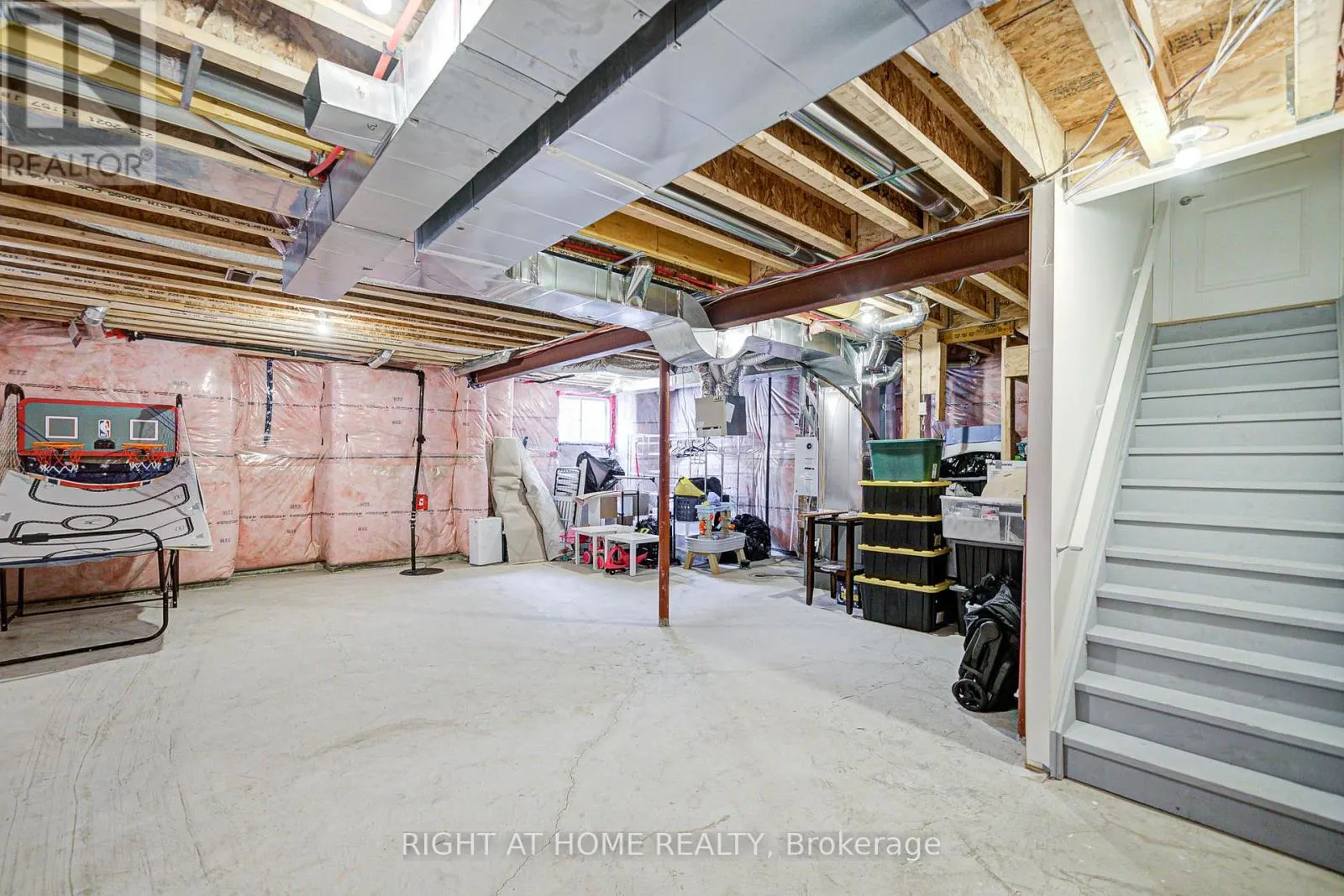 446 THORNBORROW COURT