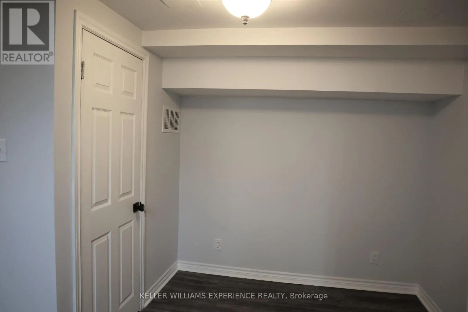 LOWER - 39 ERINDALE AVENUE