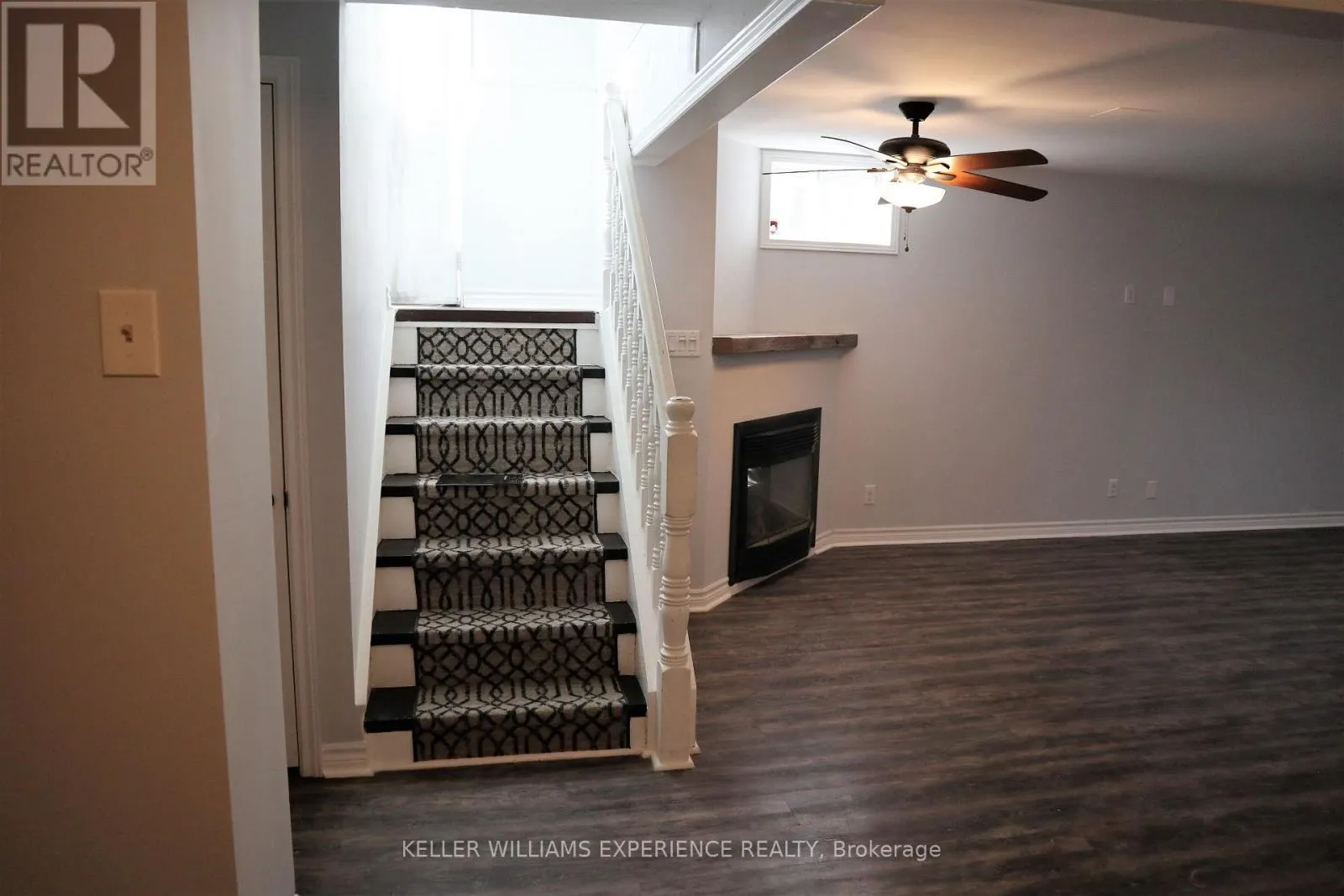 LOWER - 39 ERINDALE AVENUE