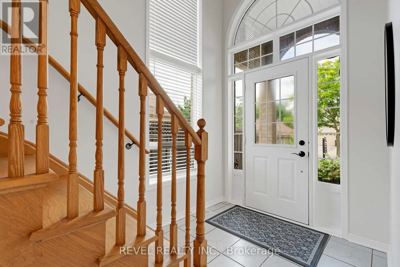 21 EWART STREET