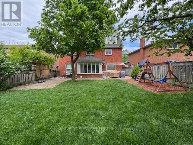 23 LINDEN CRESCENT