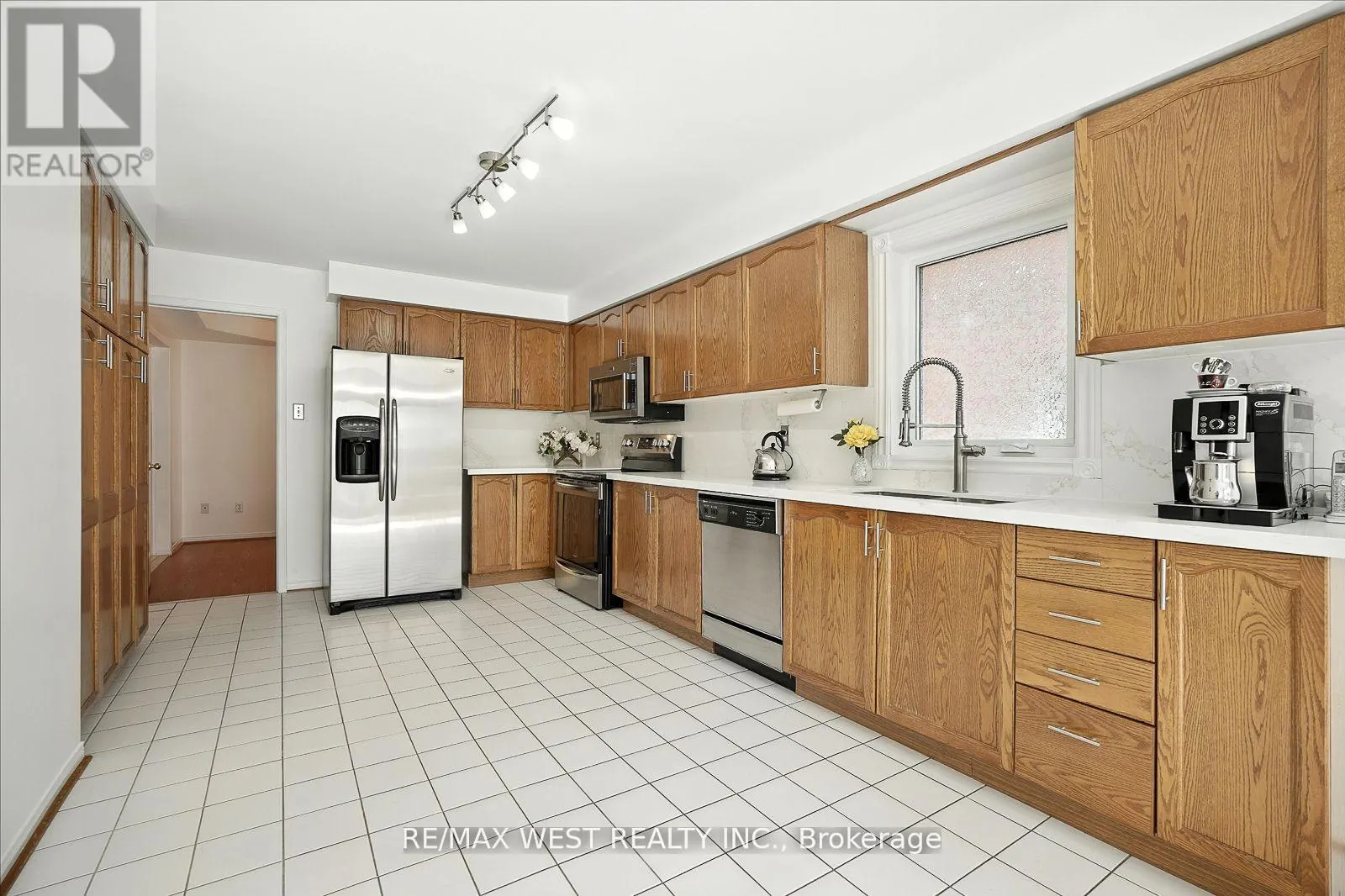 5654 DAWLISH CRESCENT
