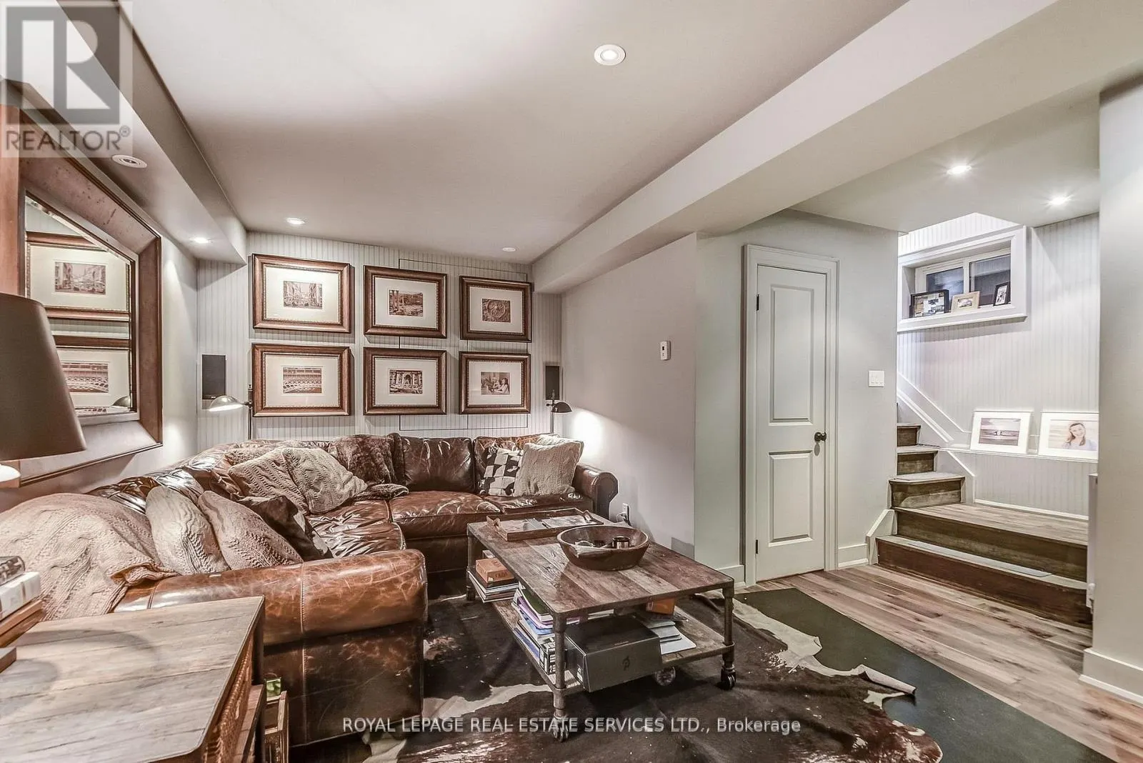 39 STRATH AVENUE