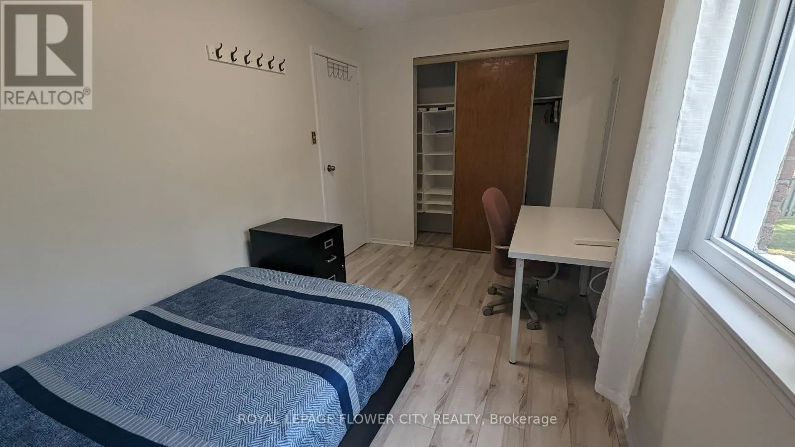21 - 2155 SOUTH MILLWAY