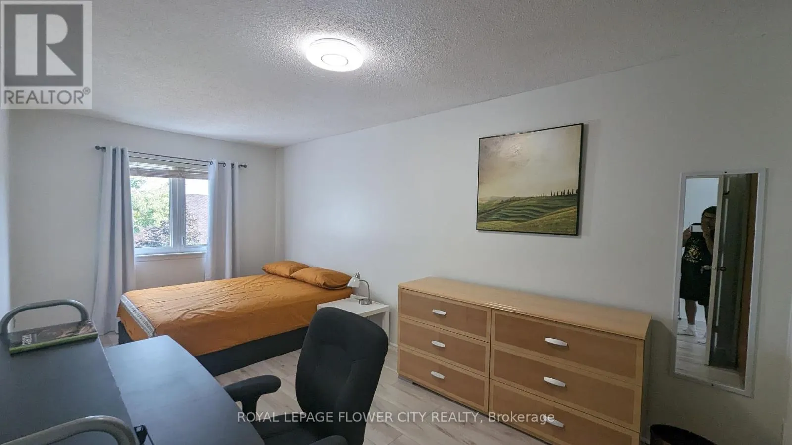 21 - 2155 SOUTH MILLWAY