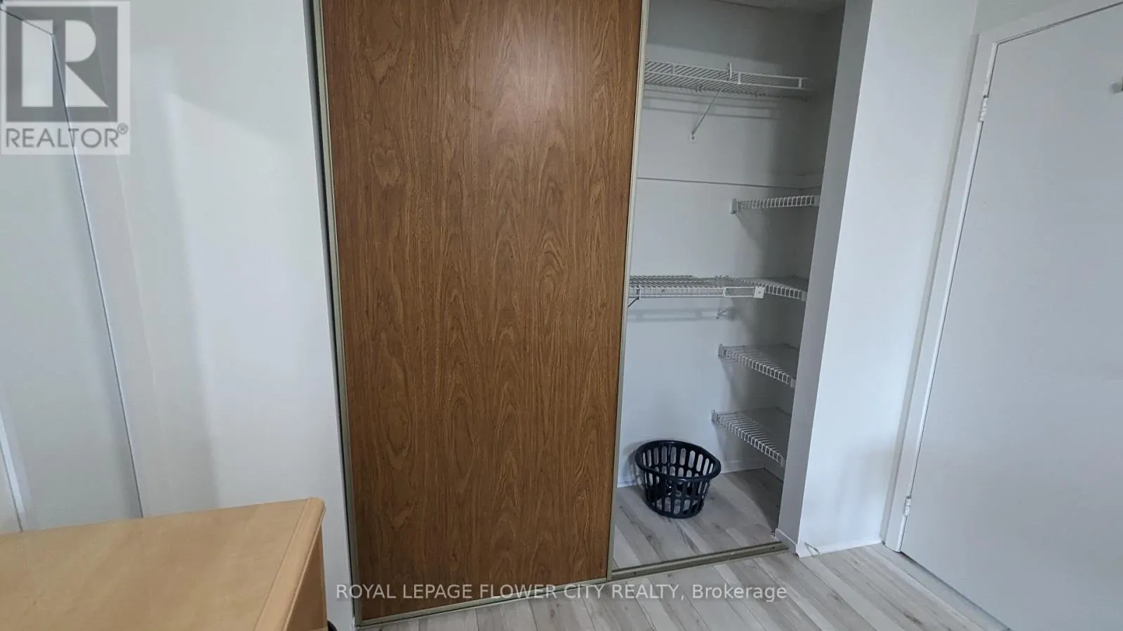 21 - 2155 SOUTH MILLWAY