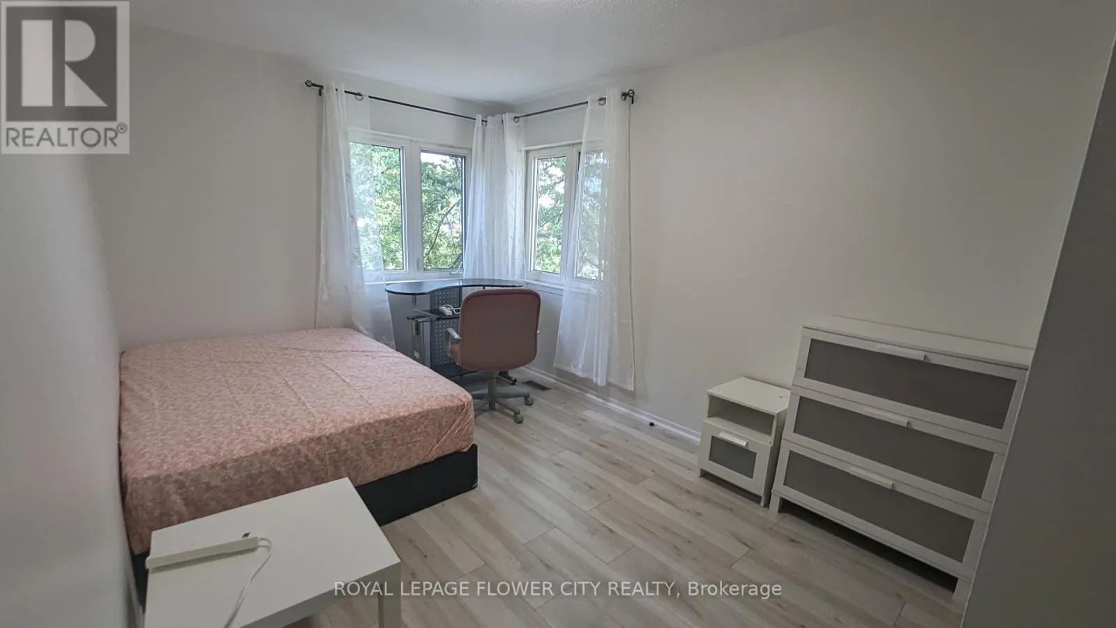 21 - 2155 SOUTH MILLWAY