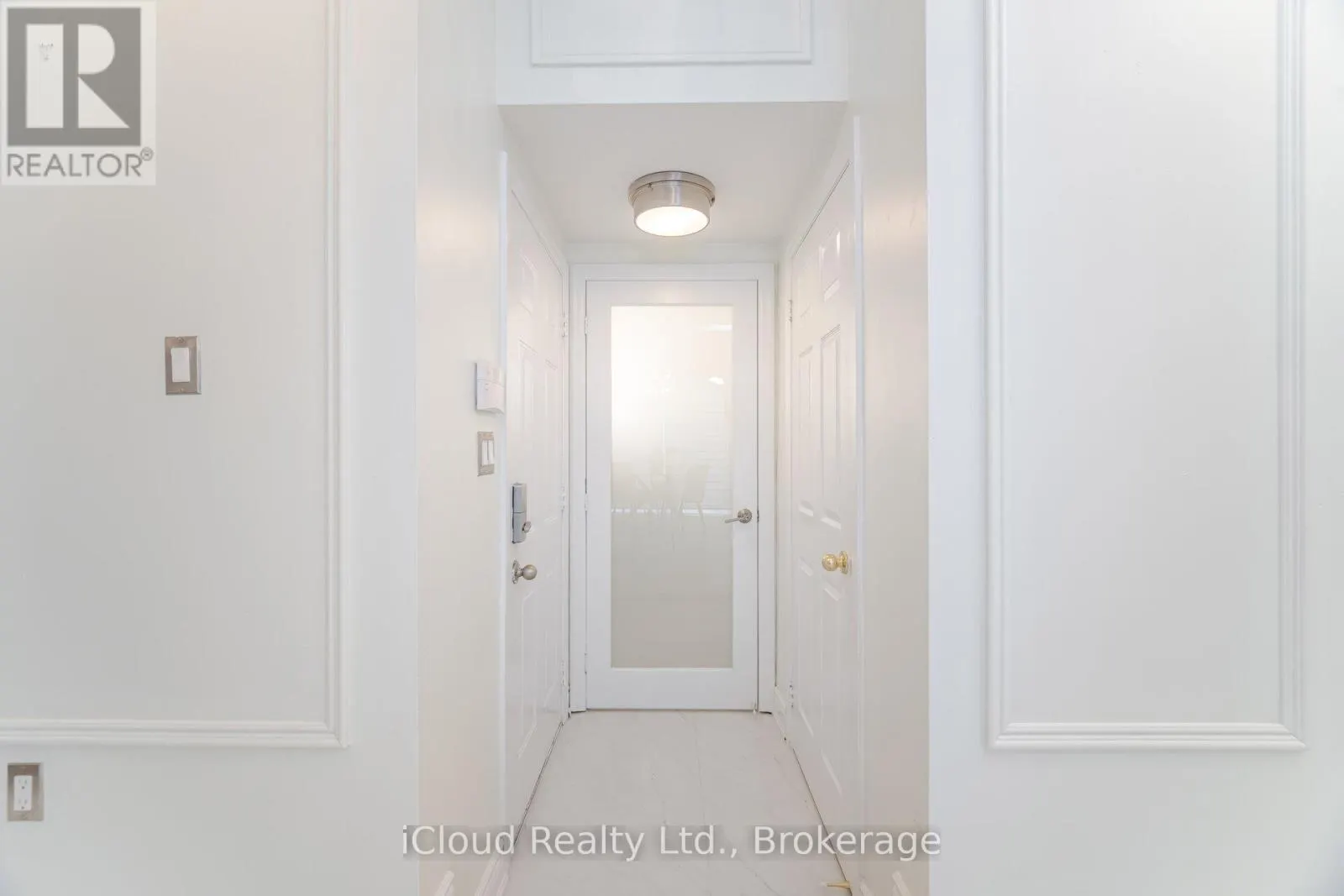 2185 HIGHCLIFFE WAY