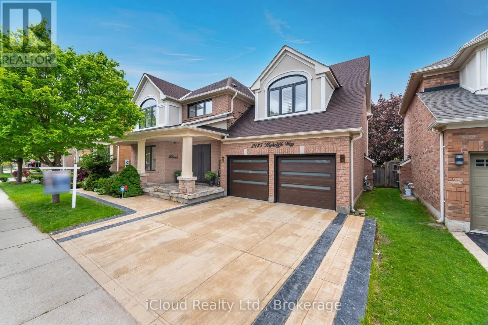 2185 HIGHCLIFFE WAY