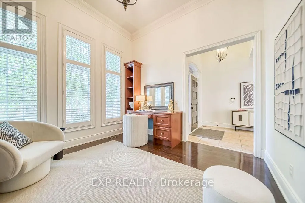 2283 LYNDHURST DRIVE