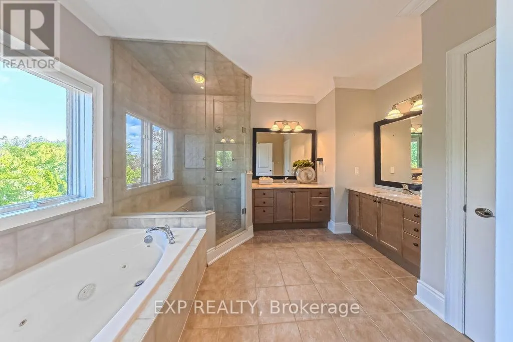 2283 LYNDHURST DRIVE
