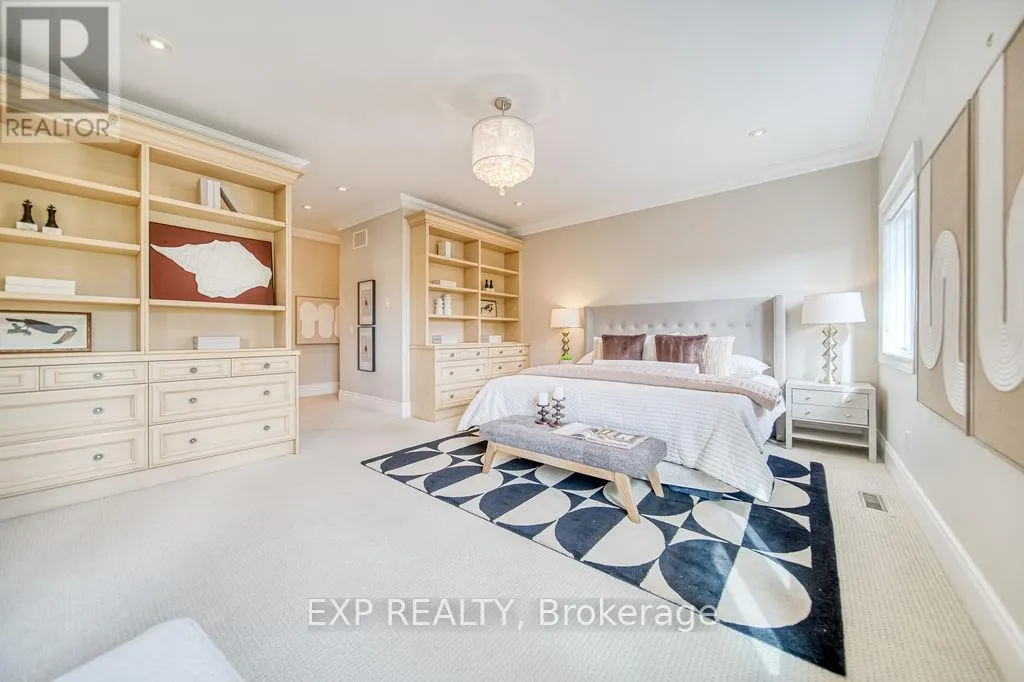 2283 LYNDHURST DRIVE