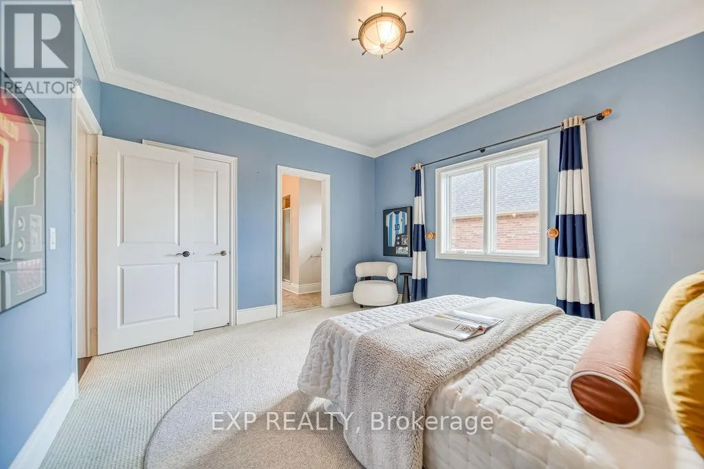 2283 LYNDHURST DRIVE