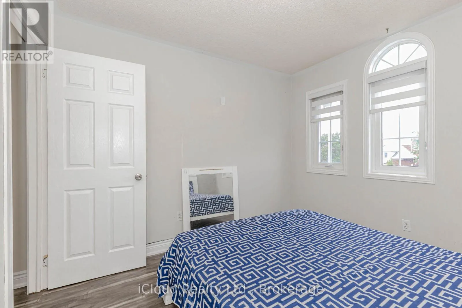97 BIGHORN CRESCENT