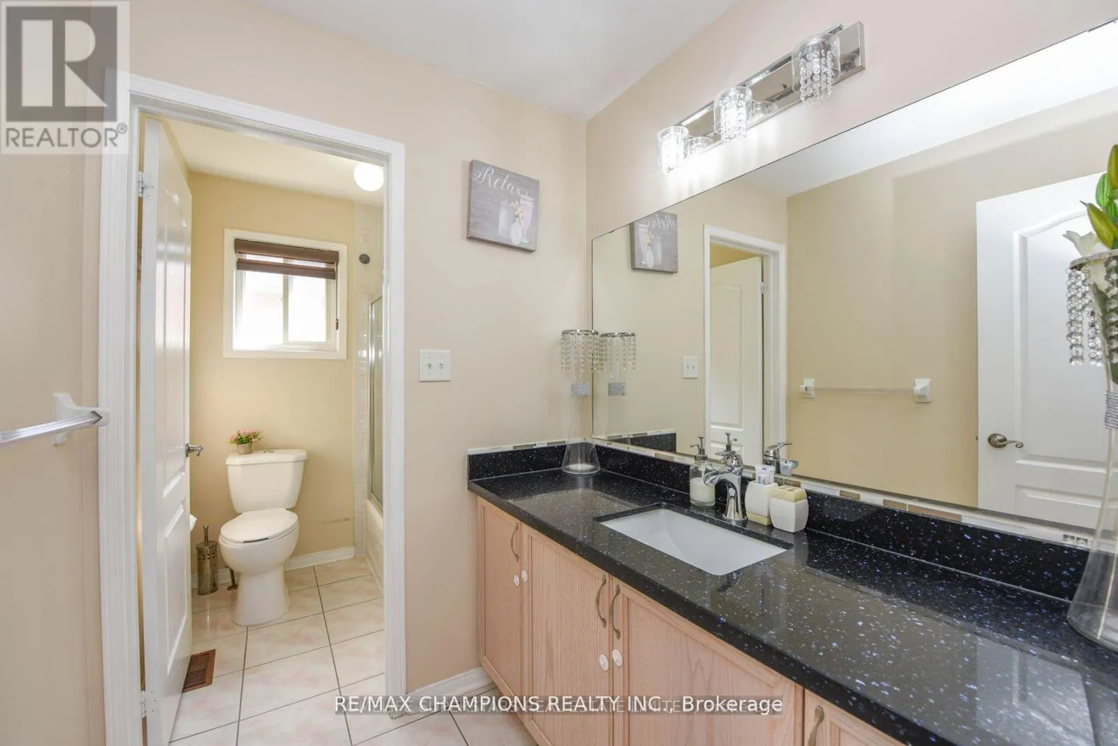 30 FEATHER REED WAY