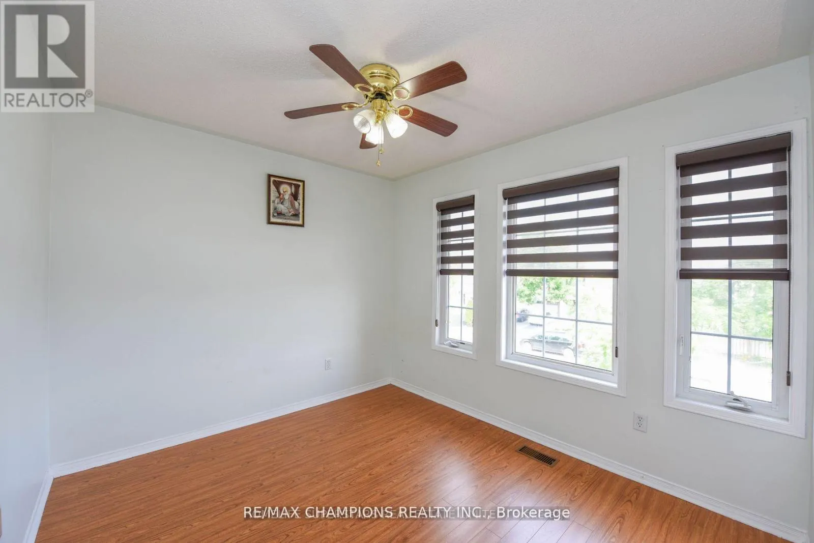 30 FEATHER REED WAY