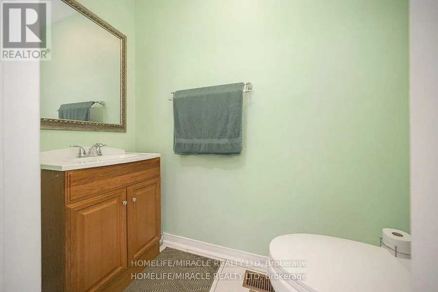 31 LARKSPUR