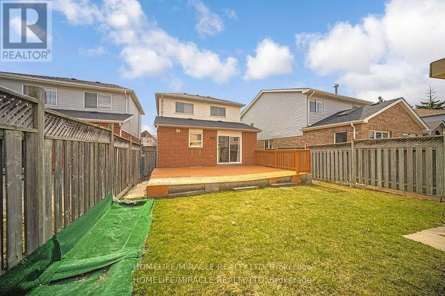 31 LARKSPUR