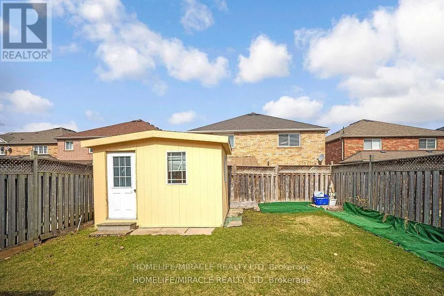 31 LARKSPUR