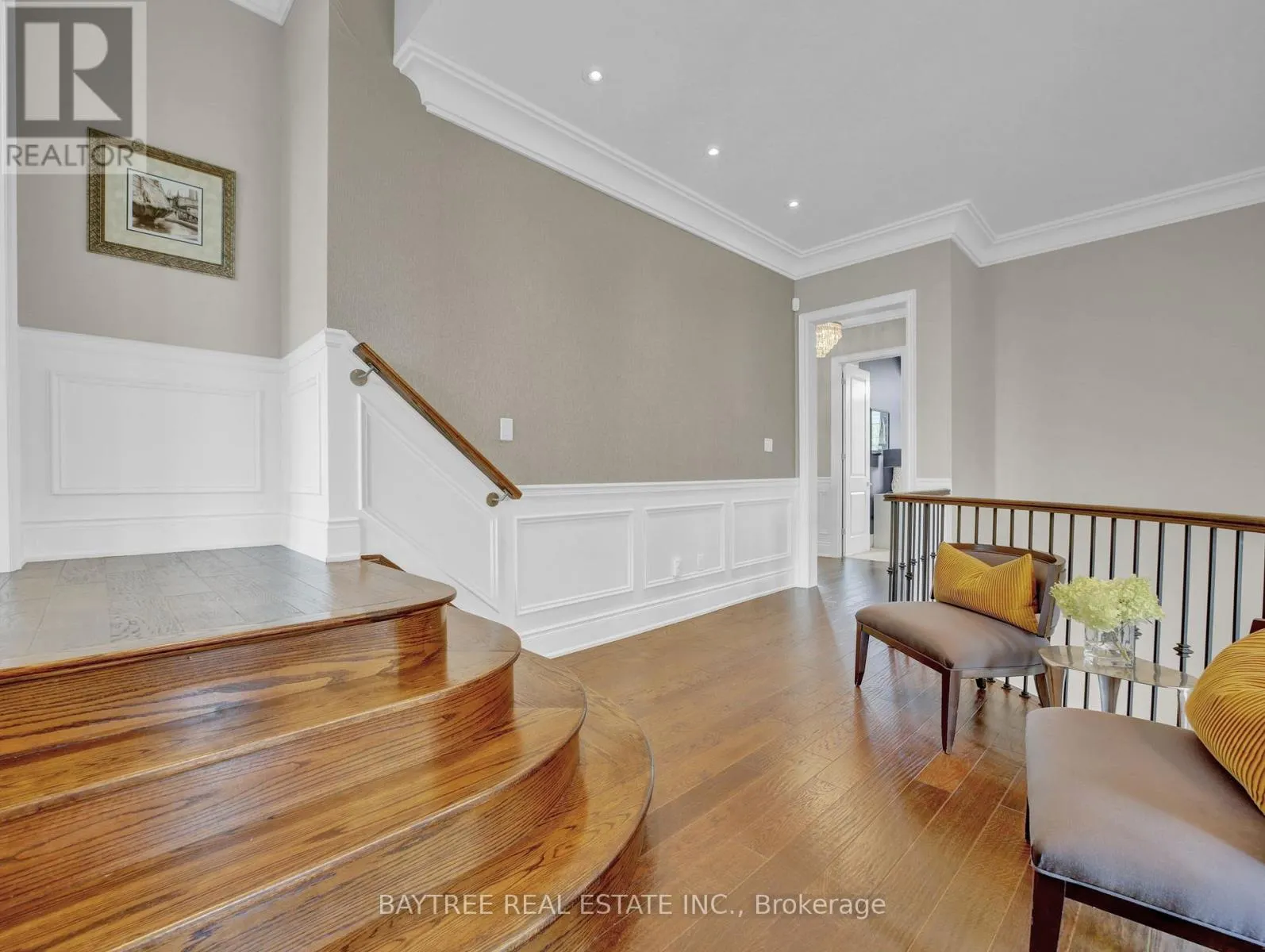 16 HICKORY RIDGE COURT