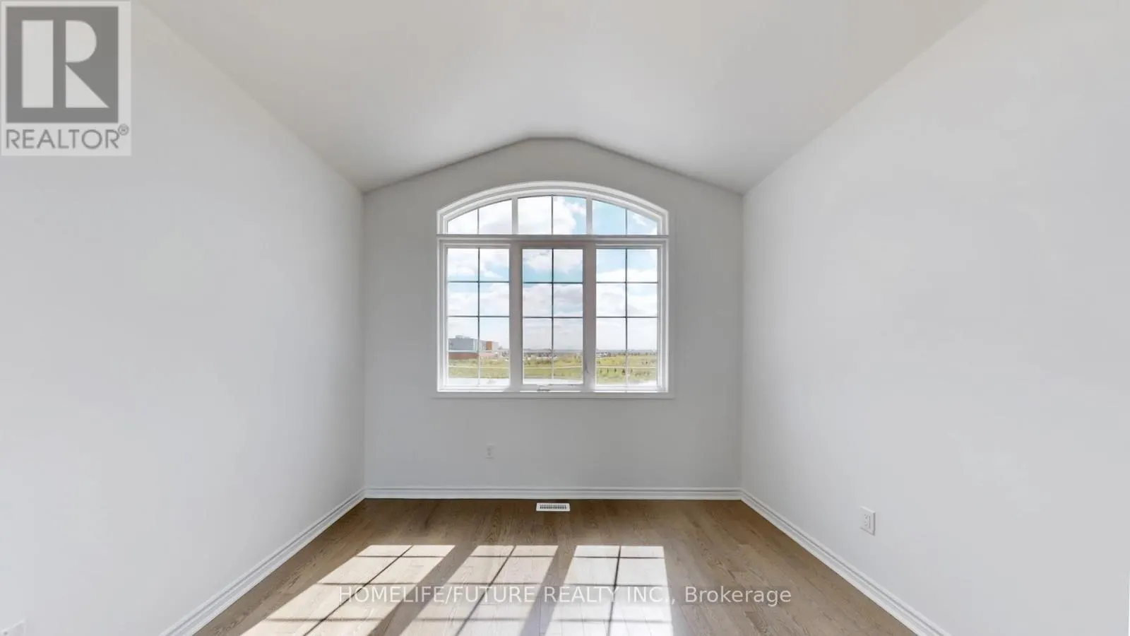 338 MARIGOLD COURT