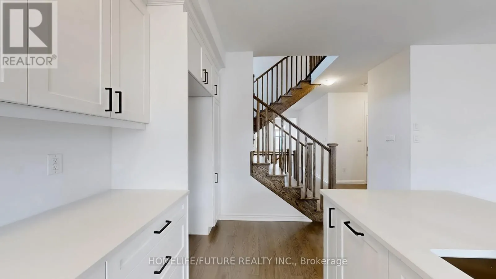 338 MARIGOLD COURT