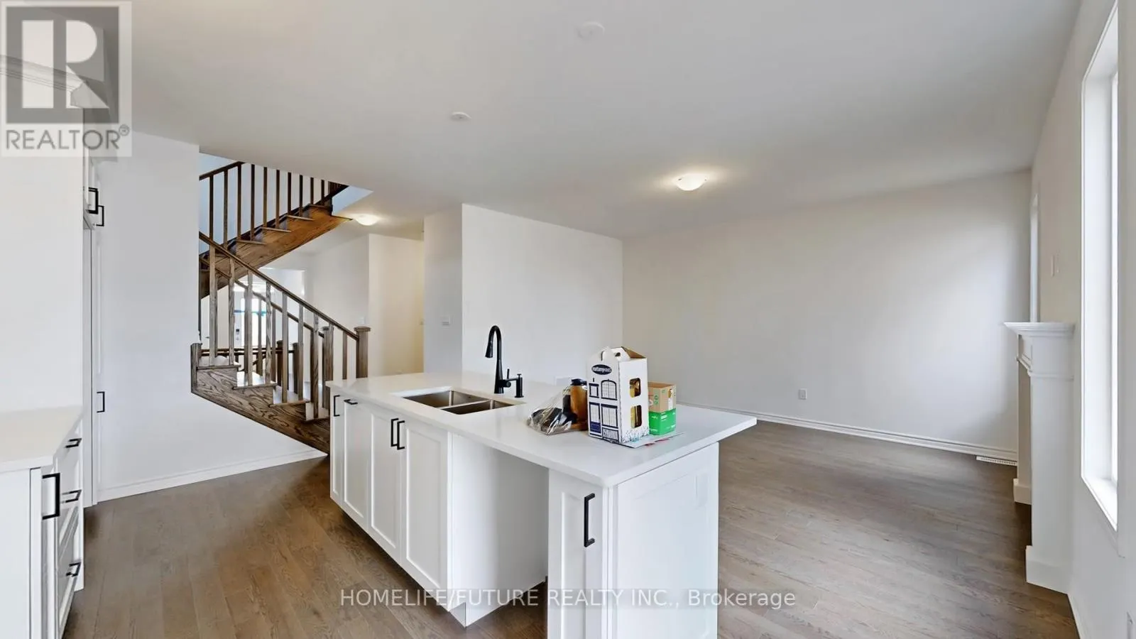 338 MARIGOLD COURT