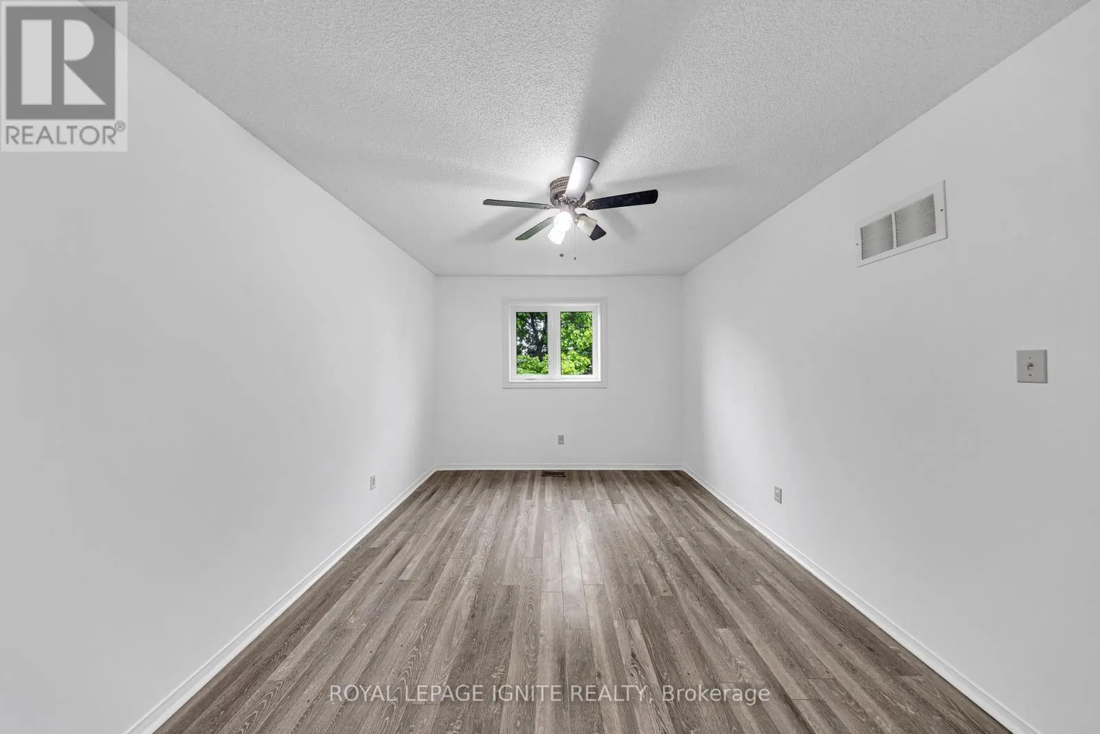 MAIN - 21 TOBA CRESCENT