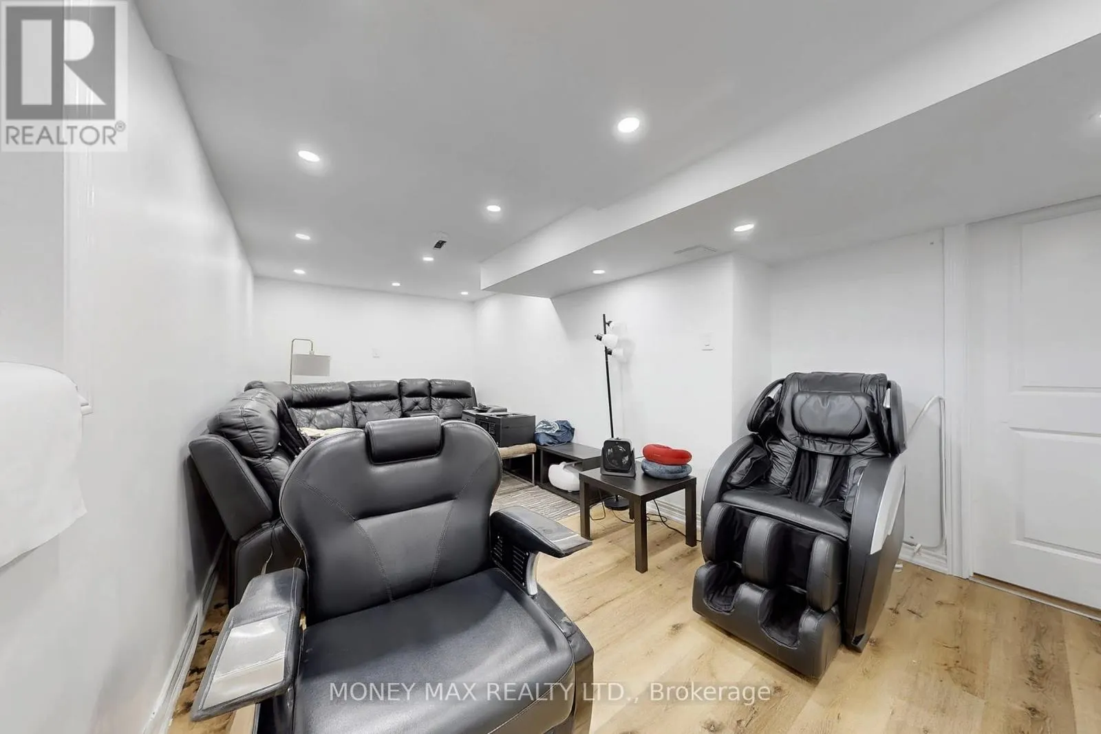 95 ELGIN DRIVE