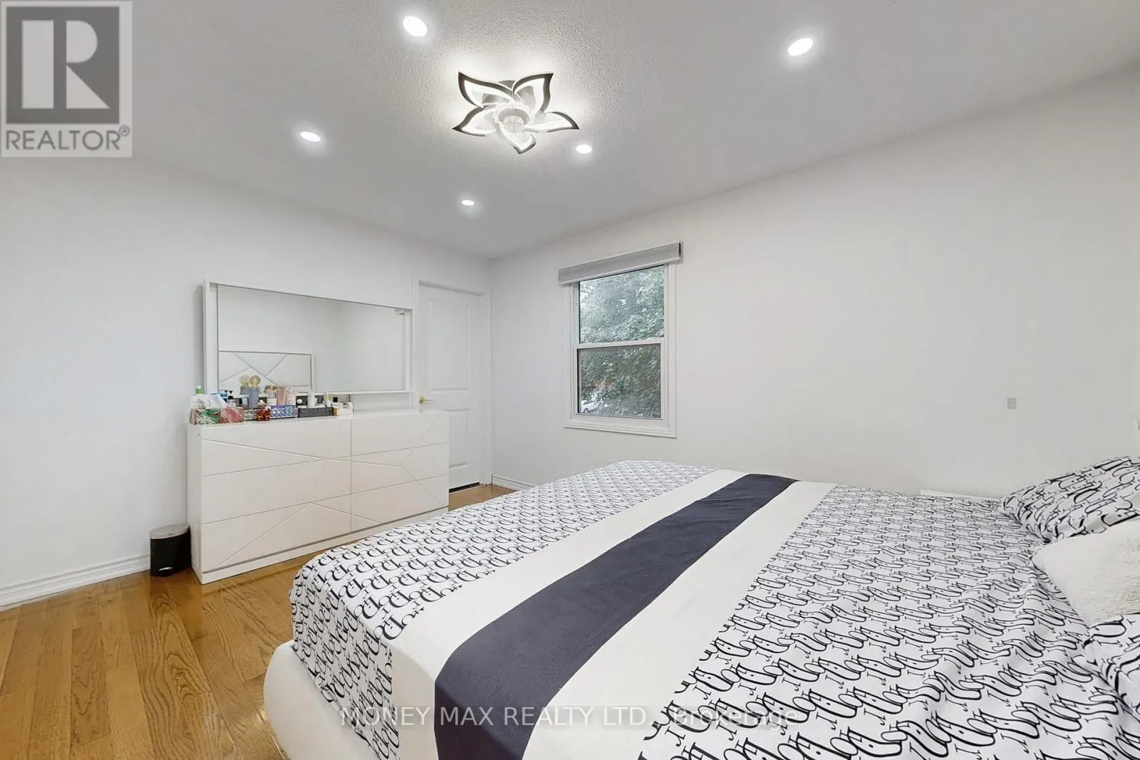 95 ELGIN DRIVE