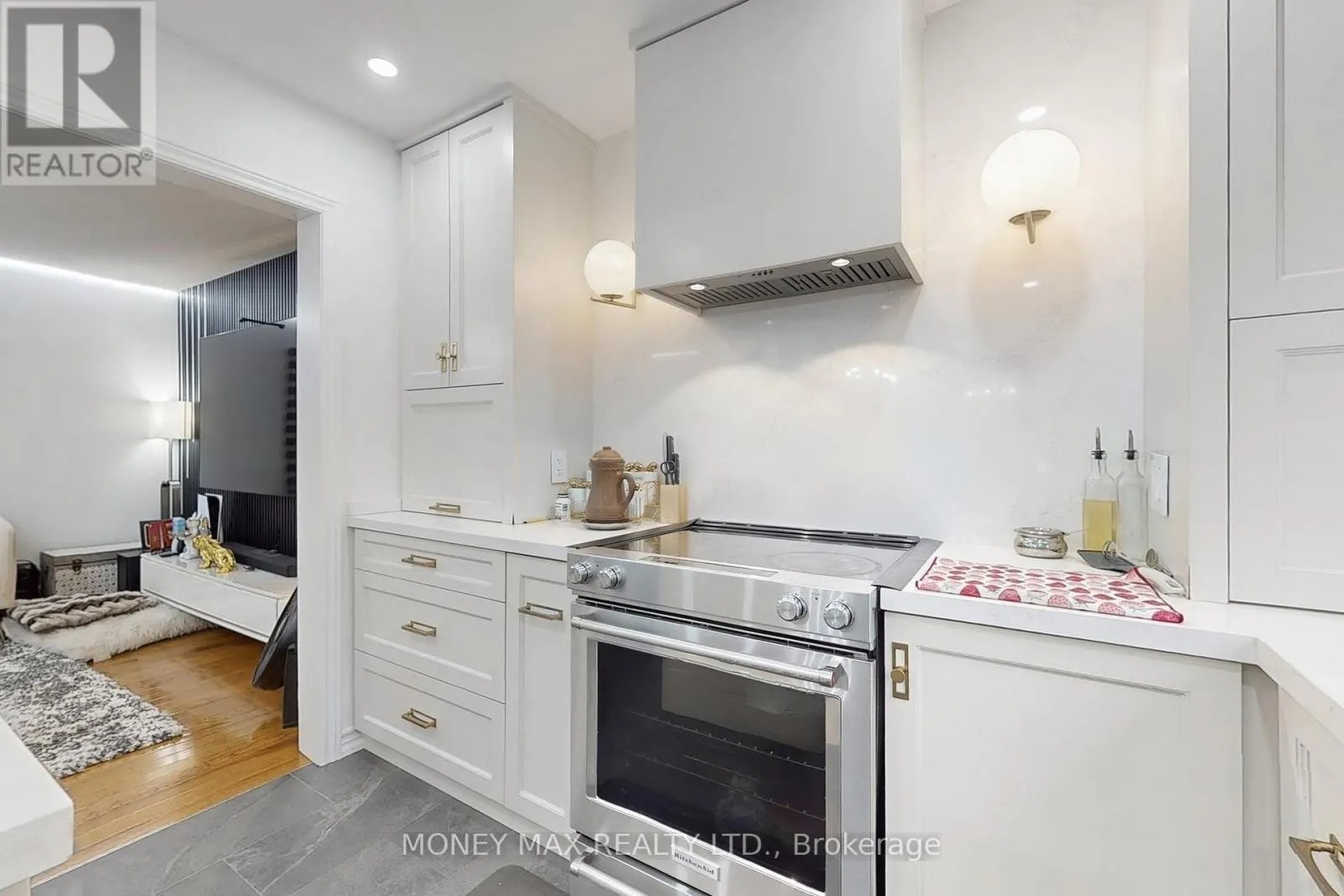 95 ELGIN DRIVE