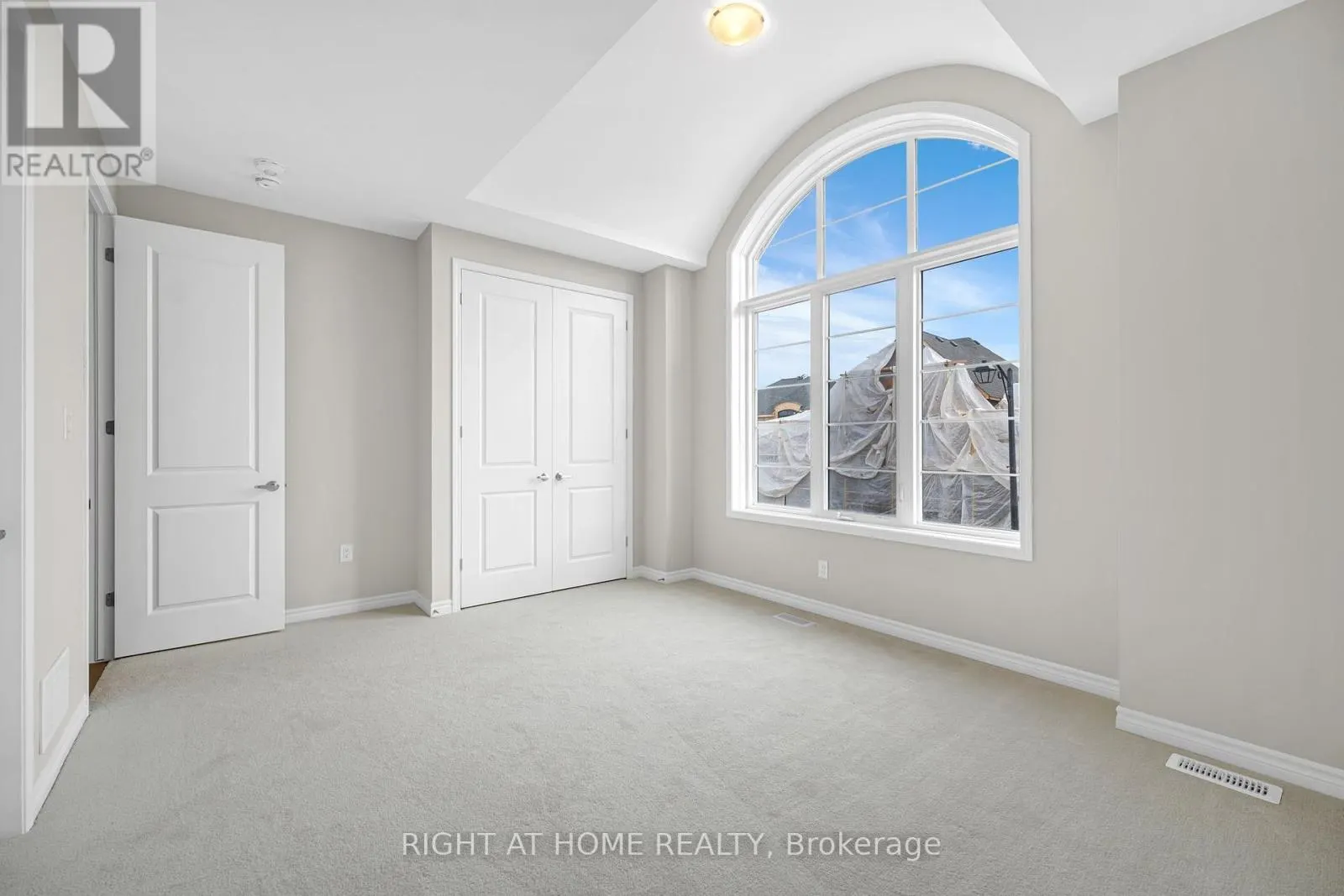 1267 TEMPERANCE CRESCENT